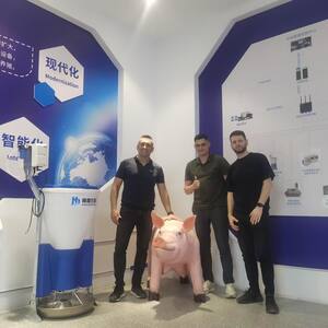 Cliente internacional de visita en la fábrica de NanShang (21)