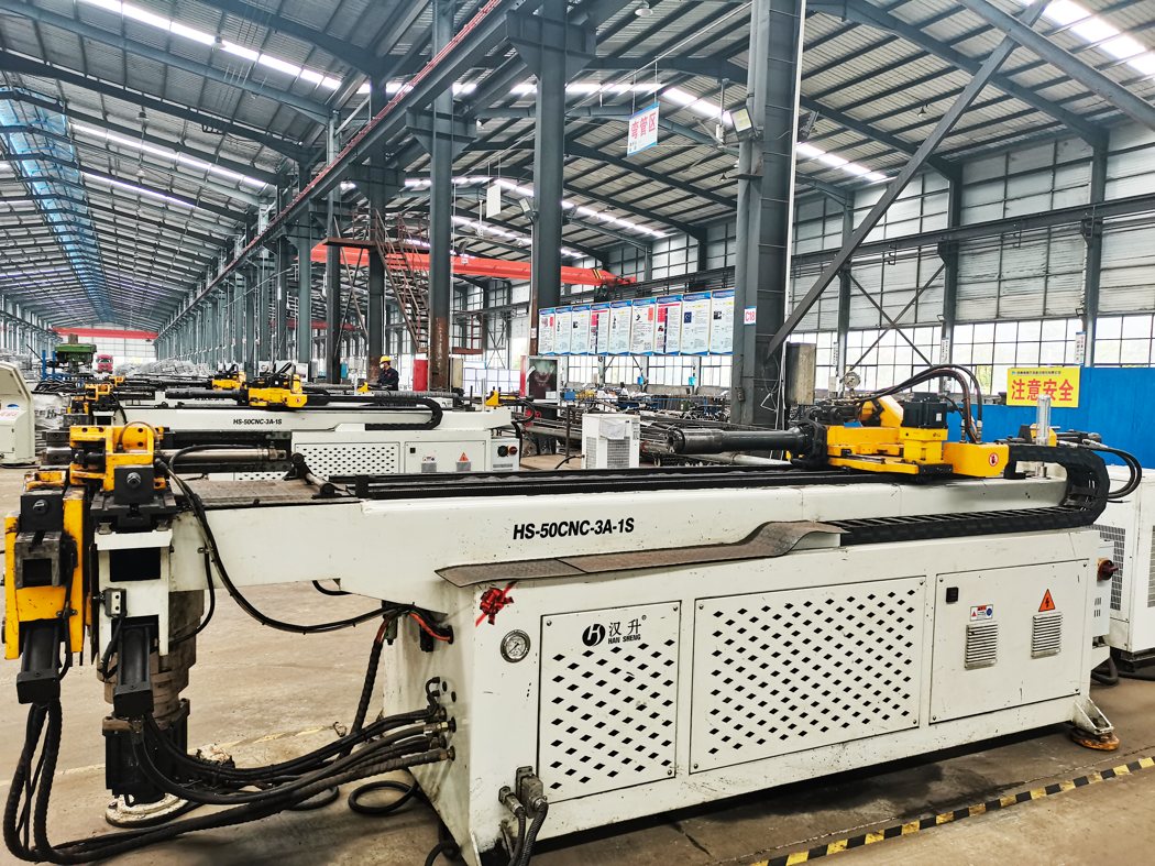 Centro de usinagem CNC