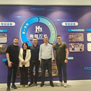 Cliente internacional em visita à fábrica da NanShang (17)